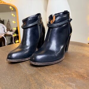 Frye Jenny Seam Short Boots